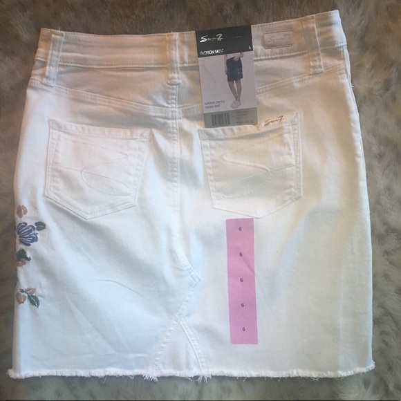 Seven7-White Embroidered Stretch Jean Skirt - Picture 2 of 5